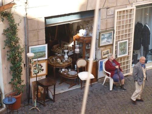 Cappellari Campo Dei Fiori Int 2 Rome